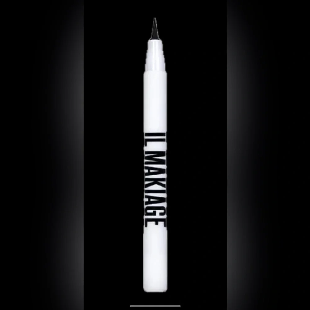 IL Makiage waterproof liquid eyeliner NEW